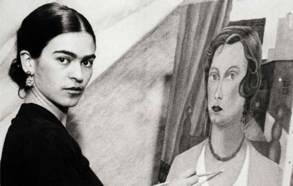 Review: Capturing Frida Kahlo Through a Series of Portraits - The New York  Times